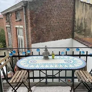 Appartement De Charme Dans Maison De Maître Bruxelloise, Bruxelles